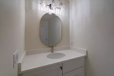 Bath - 4157 Fox Forest Way, Deforest, WI 53532 photo 6 of 8