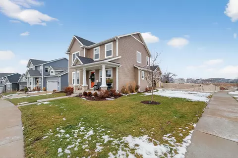 833 Sugar Maple Ln, Verona, WI 53593