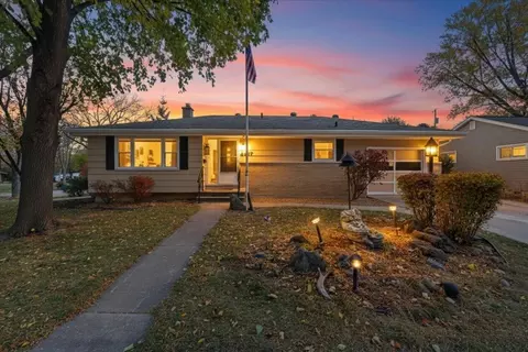 4417 Barby Ln, Madison, WI 53704