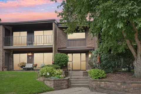 3108 Creek View Dr #7, Middleton, WI 53562