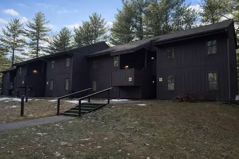 9 Pine Trl, Wisconsin Dells, WI 53965