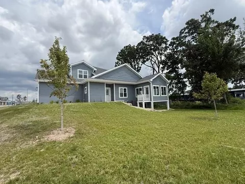 Exterior - 4159 Fox Forest Way, Deforest, WI 53532 photo 2 of 3