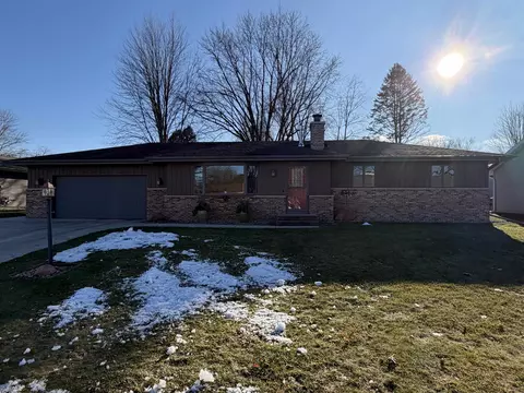 1303 Wexford Dr, Waunakee, WI 53597