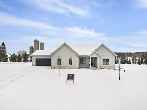 515 Morning Cove Cir, Verona, WI 53593