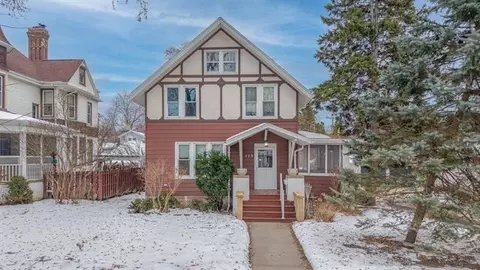 113 N Vita Ave, Beaver Dam, WI 53916