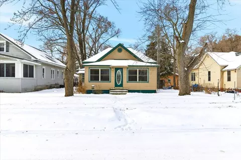 349 S Linden St, Adams, WI 53910
