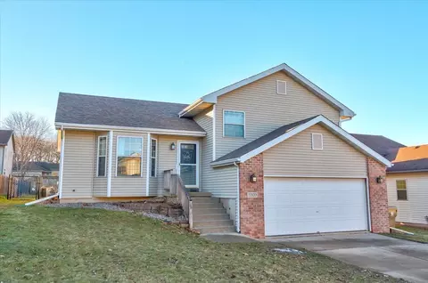 5309 Celebration Pkwy, Madison, WI 53718