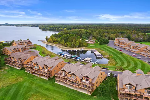 2015 S Czech Ct # -7, Arkdale, WI 54613