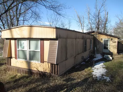 26318 Hill St, Shullsburg, WI 53586