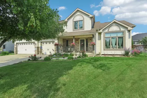 901 Innisbrook Ct, Waunakee, WI 53597