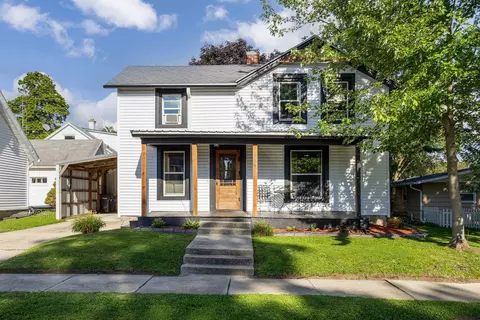 1208 23rd Ave, Monroe, WI 53566