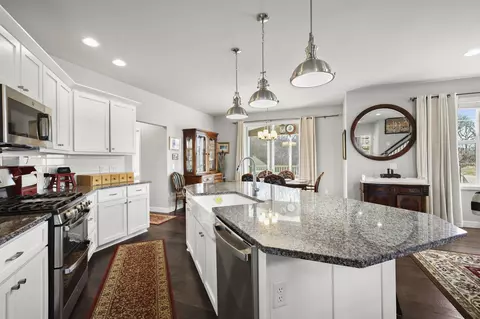 1232 Twisted Branch Way, Sun Prairie, WI 53590