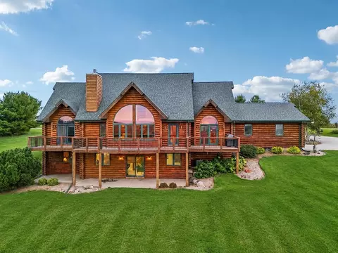 4721 County Road Zz, Dodgeville, WI 53533