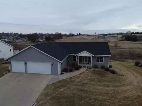 645 Carlyle Dr, Belmont, WI 53510