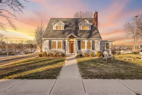 472 Hill St, Green Lake, WI 54941