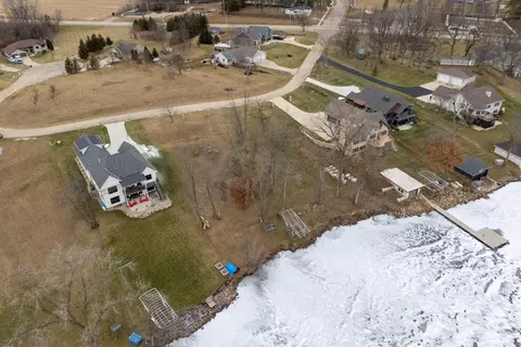 145 Lu Foster Ln, Merrimac, WI 53561