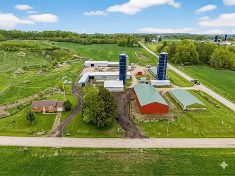 s4121 Crawford Street, Baraboo, WI 53913