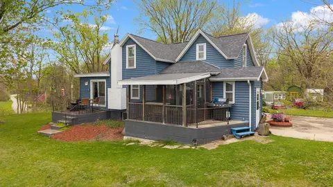 206 Church St, Merrimac, WI 53561
