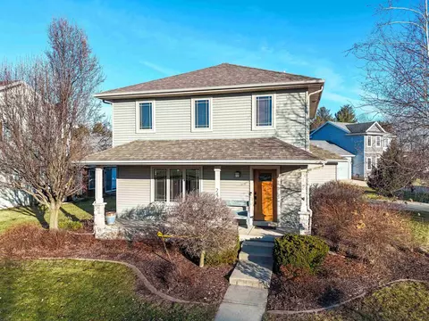 246 Concord Pl, Deerfield, WI 53531