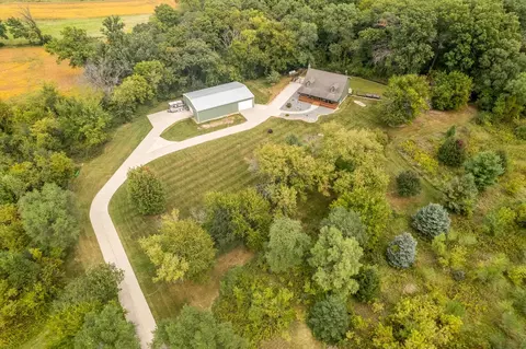 10120 W State 81 Rd, Beloit, WI 53511