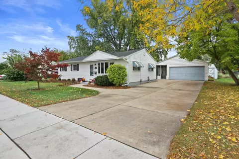 412 Wilcox St, Fort Atkinson, WI 53538