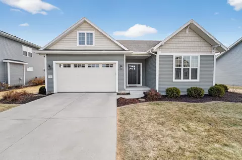 7109 Reston Heights Dr, Madison, WI 53718