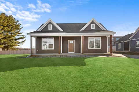 748 Kennedy St, Sauk City, WI 53583