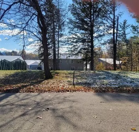 lot2 Perry Dr, Platteville, WI 53818