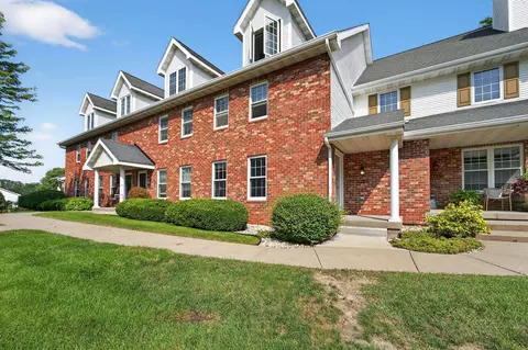 3017 Bradbury Rd, Madison, WI 53719