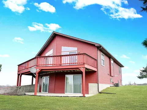 Exterior - 368 Highpointe Loop, Mcgregor, IA 52157 photo 5 of 7