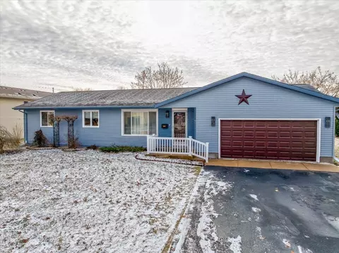 309 Fuller St, Columbus, WI 53925