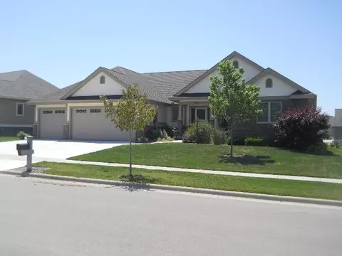 1705 Dunwoody Ln, Waunakee, WI 53597