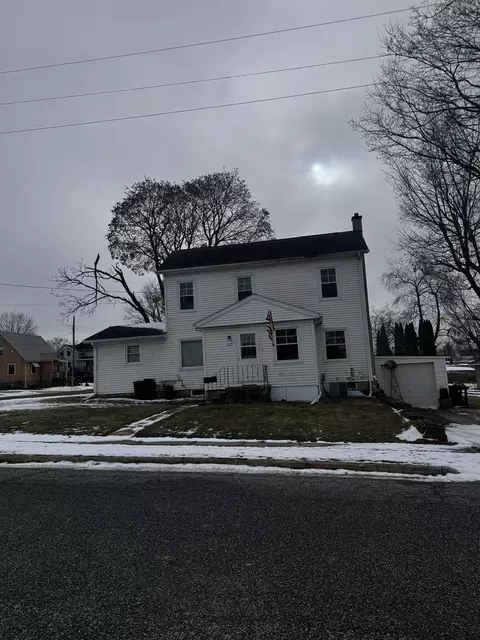 312 Mill St, Argyle, WI 53504