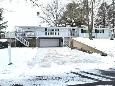 212 N Fairview Ave, Argyle, WI 53504