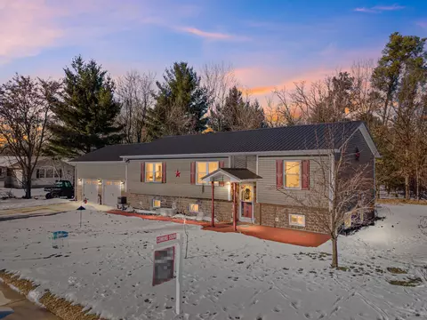 420 W Liberty St, Adams, WI 53910