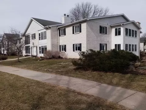 1518 Golf View Rd #C, Madison, WI 53704