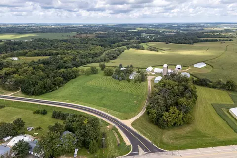 2542 County Road P, Verona, WI 53593