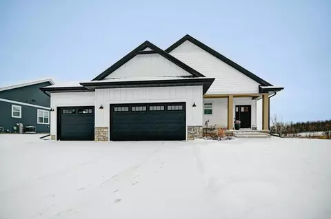 414 E School Rd, Cottage Grove, WI 53527