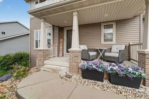 2610 Koshkonong Way, Sun Prairie, WI 53590