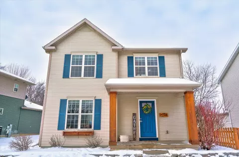 3714 Stonebridge Dr, Madison, WI 53719