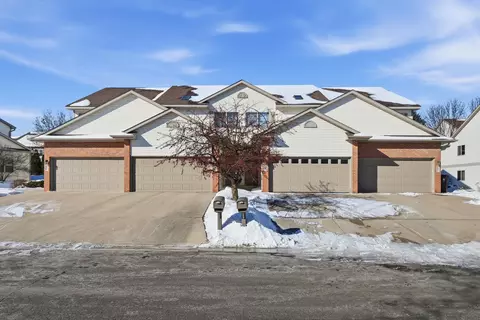2964 Kentville Dr, Sun Prairie, WI 53590