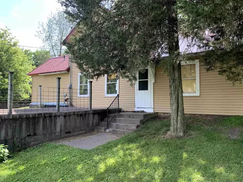 Exterior - n3011 Mickelson Road, Fall River, WI 53932 photo 4 of 12