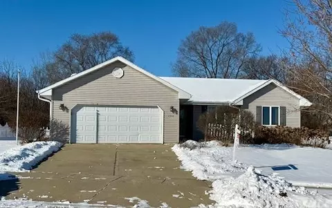 1510 Agnes Rd, Fort Atkinson, WI 53538