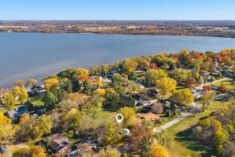11548 N Maple Beach Dr, Edgerton, WI 53534