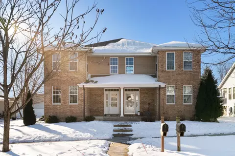 5205 Teaberry Ln, Fitchburg, WI 53711