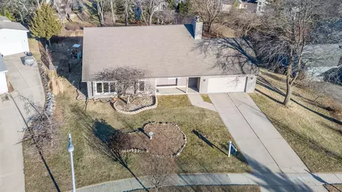 3817 Lexington Dr, Middleton, WI 53562