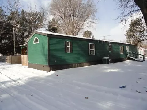700 N 8th St, Avoca, WI 53506