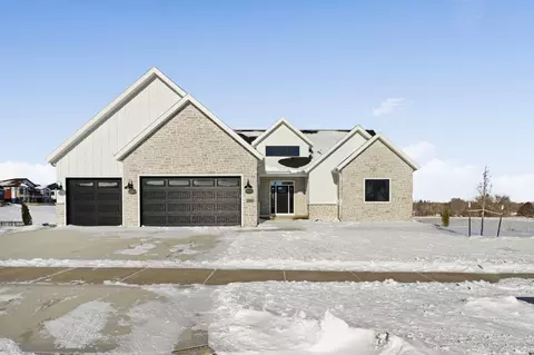 2993 London Ave, Cottage Grove, WI 53527