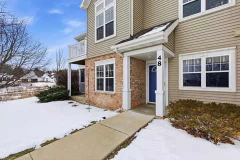 45 Corner Stone Way #48, Fitchburg, WI 53711