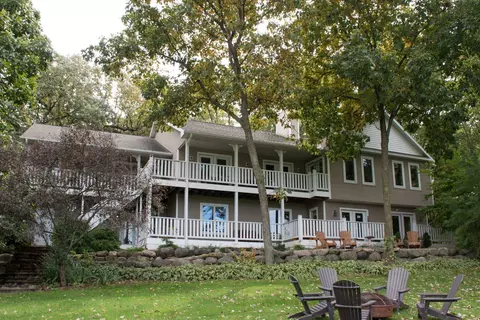 5525 Portage Rd, Madison, WI 53704